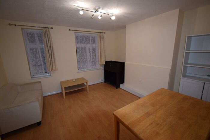 4 Bedroom Flat For Sale In Watford Road, Harrow, HA1