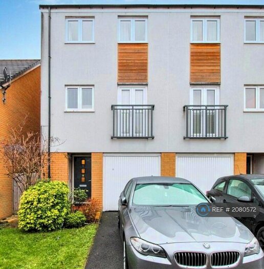 3 Bedroom Semi-Detached House To Rent In Buckleys Road, Patchway, Bristol, BS34