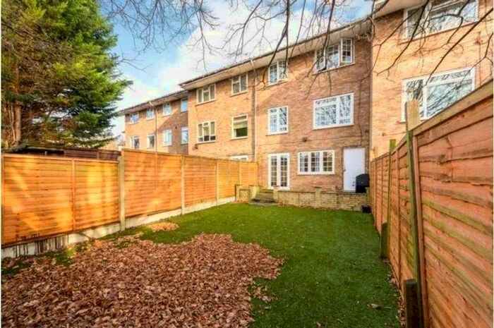 4 Bedroom Terraced House To Rent In Partridge Knolls, Purley, CR8