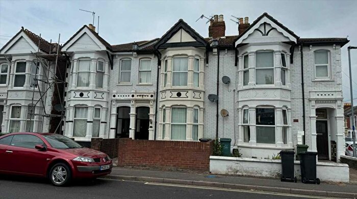3 Bedroom Terraced House To Rent In Laburnumgrove, Portsmouth, PO2