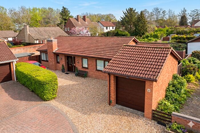 3 Bedroom Detached Bungalow For Sale In Cardinals Gate, Werrington, Peterborough, PE4