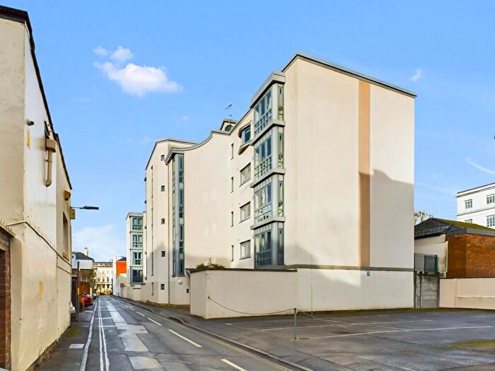 2 Bedroom Apartment For Sale In Imperial Gate, Cheltenham, GL50