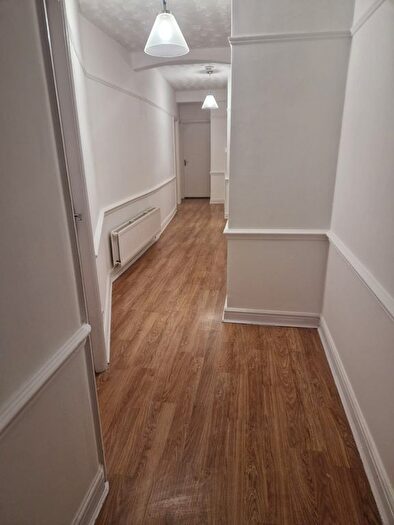 1 Bedroom Flat To Rent In Wilmslow Road, Manchester, M20