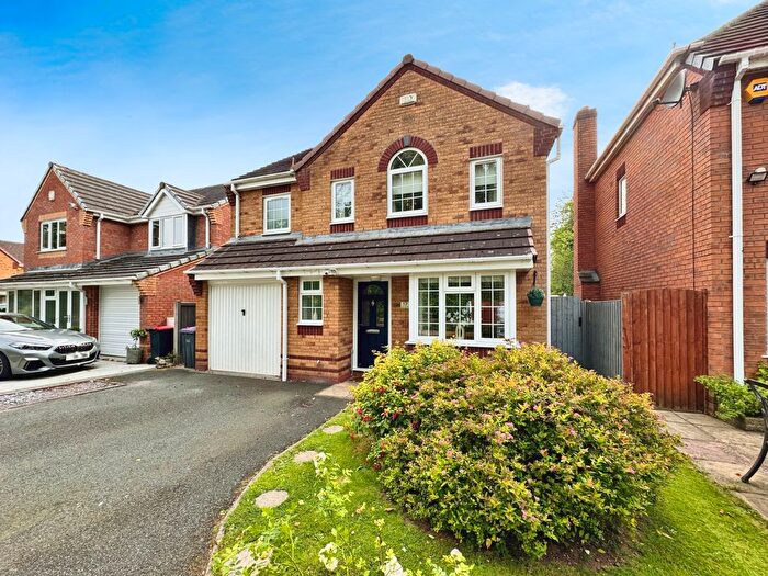 4 Bedroom Detached House For Sale In Pembridge Close, Muxton, Telford, TF2