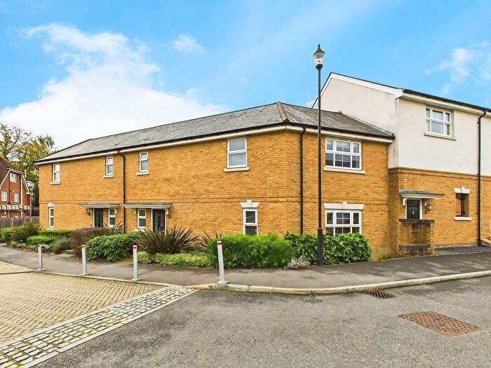 3 Bedroom Terraced House For Sale In Olive Close, Horsham, RH12