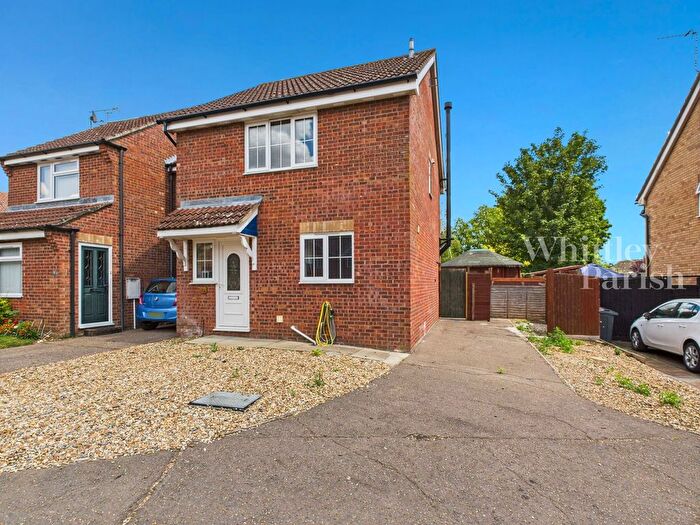 3 Bedroom Semi Detached House For Sale In Comber Close, Scole, IP21