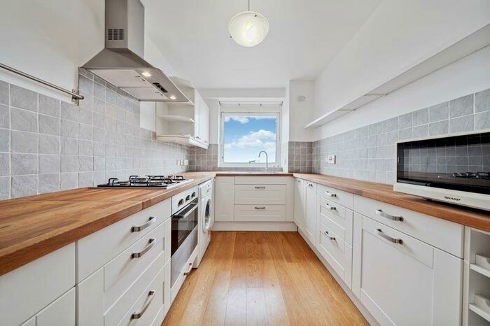 1 Bedroom Flat To Rent In Buttermere Court, Boundary Road, St Johns Wood, London, NW8