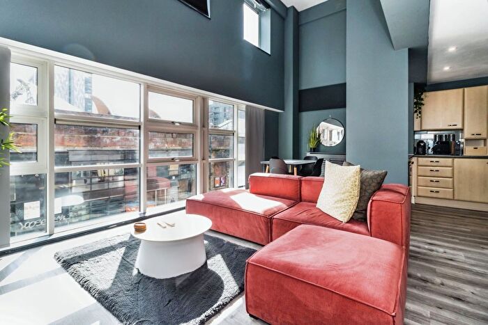 1 Bedroom Flat To Rent In Whitworth Street West, Manchester, Greater Manchester, M1