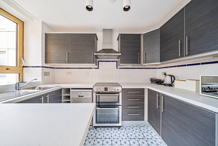 1 Bedroom Flat To Rent In Kings Road, Chelsea, London, SW3