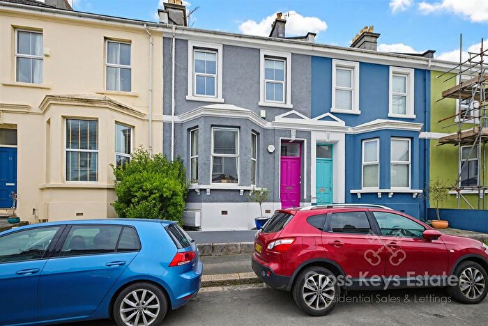 2 Bedroom Flat To Rent In Palmerston Street, Stoke, PL1