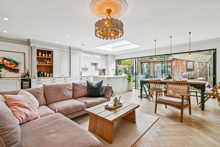 4 Bedroom Terraced House For Sale In Westfields Avenue, 'Little Chelsea' Barnes, SW13