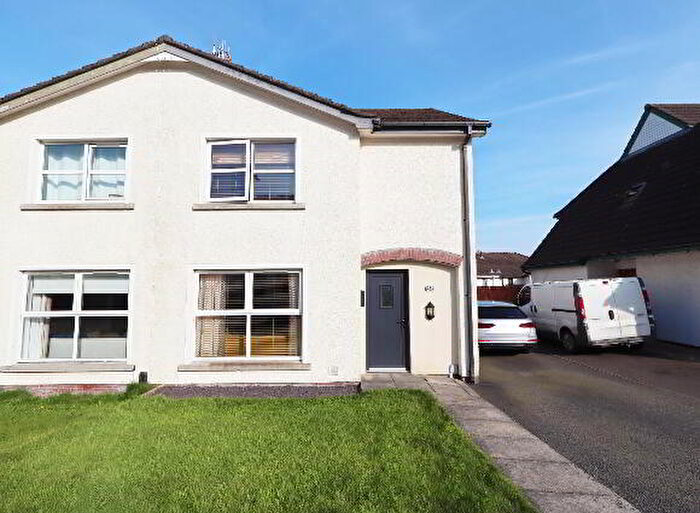 3 Bedroom Semi-Detached House For Sale In Thorburn Road, Newtownabbey, BT36