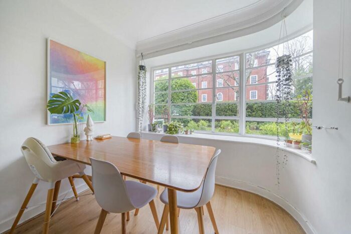 2 Bedroom Flat For Sale In Haverstock Hill, Belsize Park, NW3