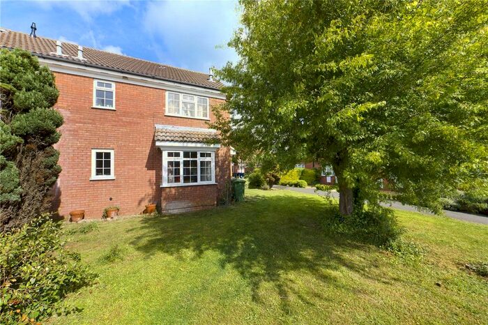 1 Bedroom Detached House To Rent In Morland Way, St. Ives, PE27