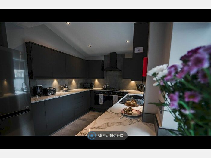 6 Bedroom Terraced House To Rent In Leopold Road, Liverpool, L7