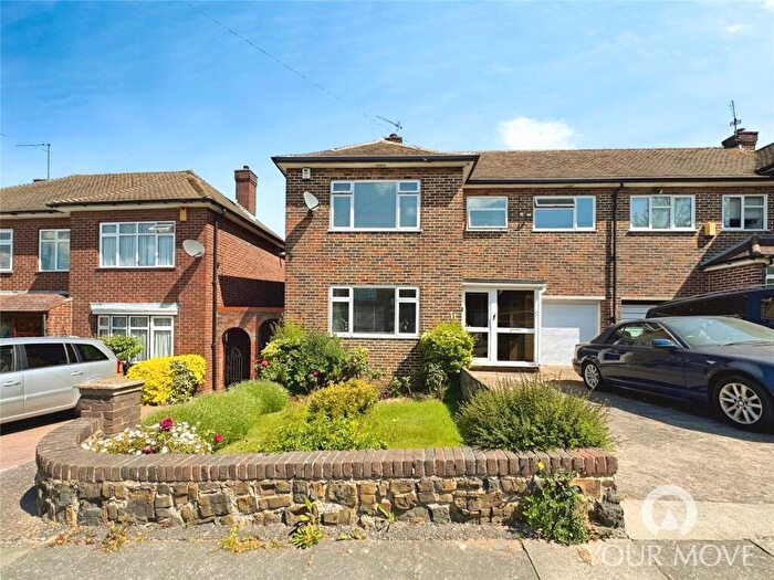 4 Bedroom End Of Terrace House To Rent In St. Francis Avenue, Gravesend, Kent, DA12