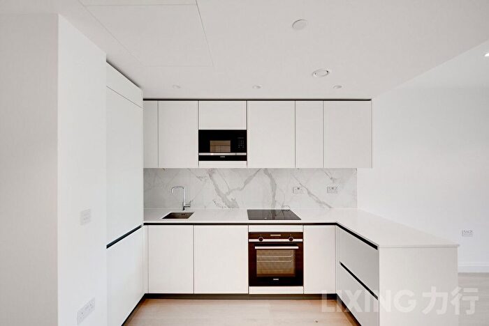 1 Bedroom Flat For Sale In Chelsea Riverview, Fulham, SW6