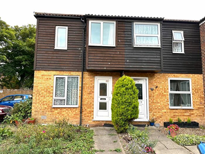 2 Bedroom End Of Terrace House To Rent In The Cloisters, Ramsgate, CT11