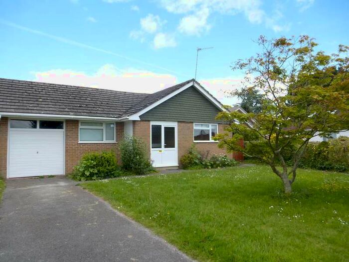 3 Bedroom Detached House To Rent In Ringwood, BH24