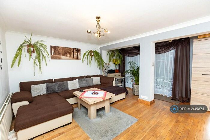 2 Bedroom Terraced House To Rent In Parkers Walk, Newmarket, CB8