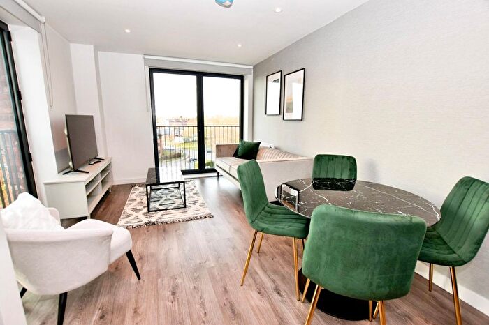 3 Bedroom Flat To Rent In Commerce Quay, Merchants Wharf, Ordsall Lane, Salford, Manchester, M5