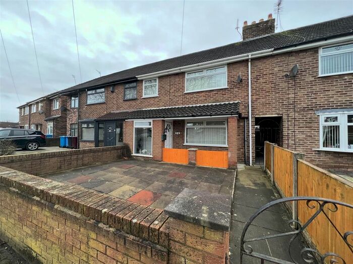 3 Bedroom Town House To Rent In The Crescent, Whiston, Prescot L35