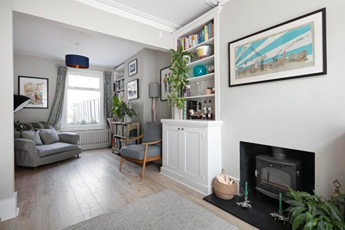 3 Bedroom Terraced House For Sale In Howbury Road, Nunhead, SE15
