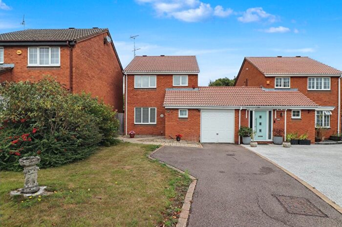 3 Bedroom Link Detached House For Sale In Boxfield Green, Stevenage, Hertfordshire, SG2