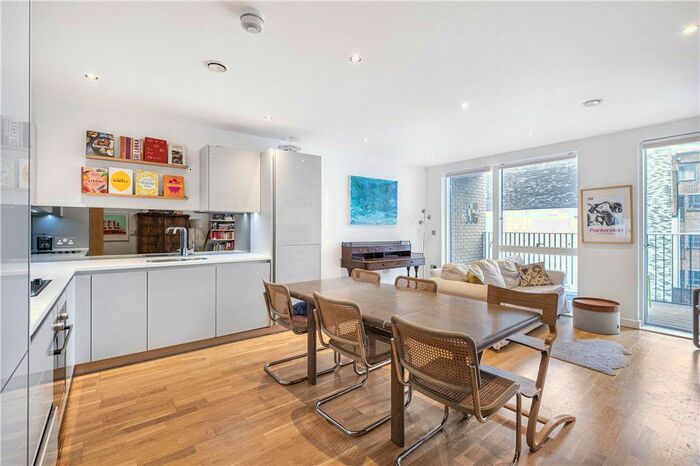 2 Bedroom Flat To Rent In Limasol Street, London, SE16