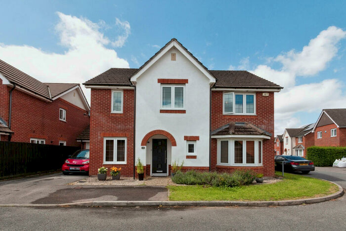 4 Bedroom House To Rent In Beggarwood, Basingstoke, RG22