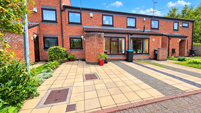 3 Bedroom Town House For Sale In Baristow Close, Northgate Village, Chester, Cheshire, CH2