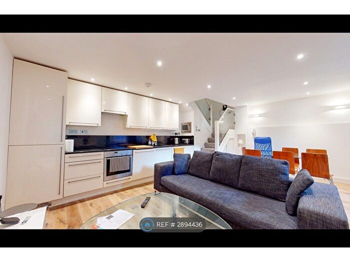 3 Bedroom Flat To Rent In Loveridge Road, London, NW6
