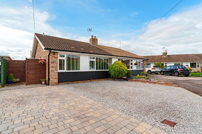2 Bedroom Semi-Detached Bungalow For Sale In Willow Glade, Huntington, YO32