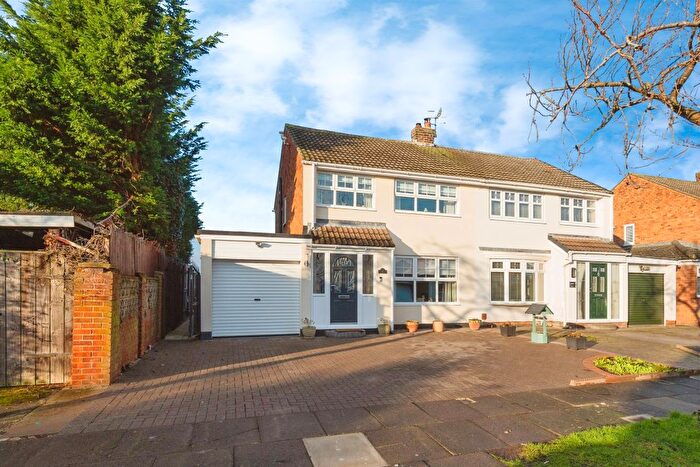 3 Bedroom Semi-detached House For Sale In Kesteven Road, Hartlepool, TS25