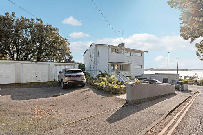 2 Bedroom Apartment To Rent In Chaddesley Glen, Sandbanks, BH13