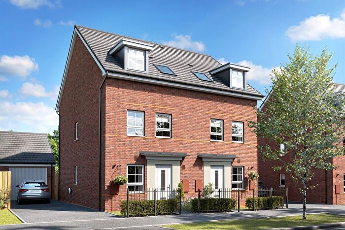 3 Bedroom Semi Detached House For Sale In Chaulden Meadows, Long Chaulden, Hemel Hempstead, HP1