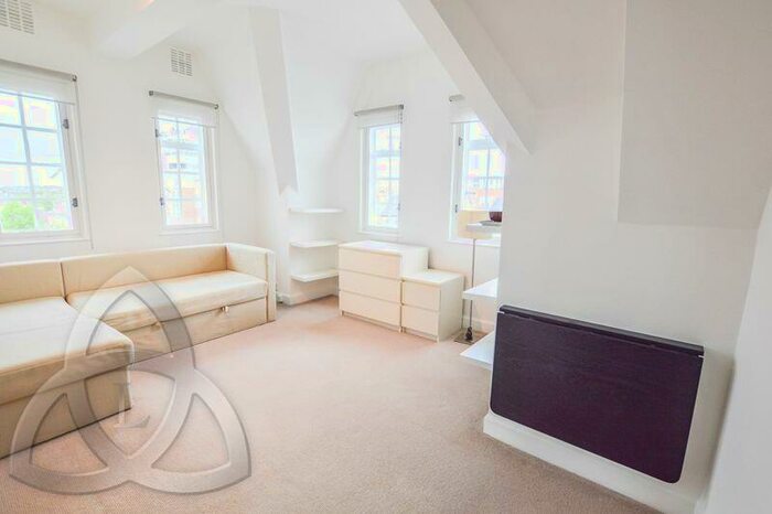 Studio To Rent In Mortimer Court, Abbey Road, NW8