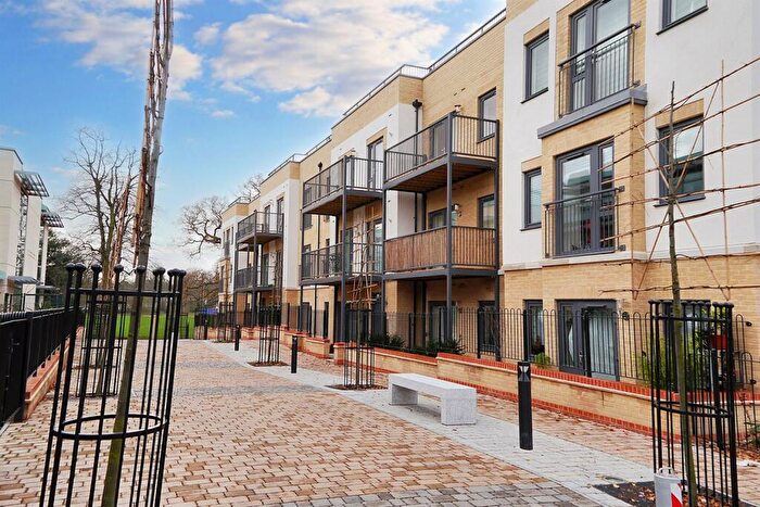 1 Bedroom Flat To Rent In Bole Court, EN2