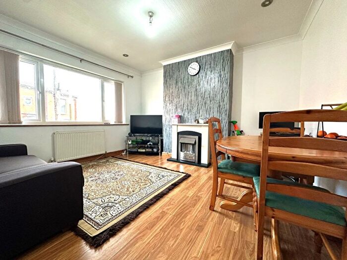 2 Bedroom Bungalow To Rent In Leopold Road, Blackburn, BB2