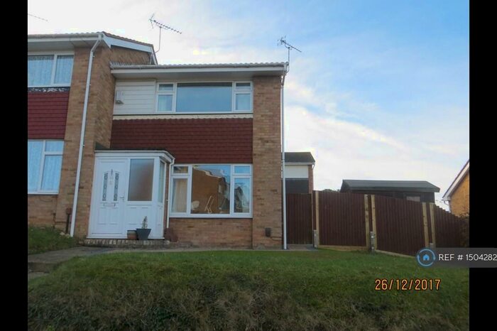 2 Bedroom Semi-Detached House To Rent In Keswick Avenue, Sittingbourne, ME10
