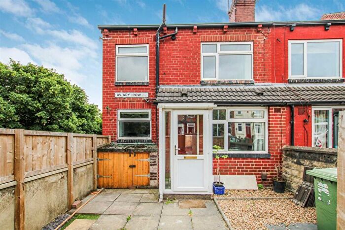2 Bedroom Terraced House To Rent In Aviary Row, Armley, Leeds, LS12