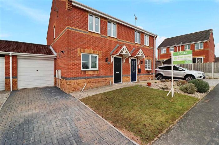 3 Bedroom House To Rent In Padley Wood Road, Pilsley, S45