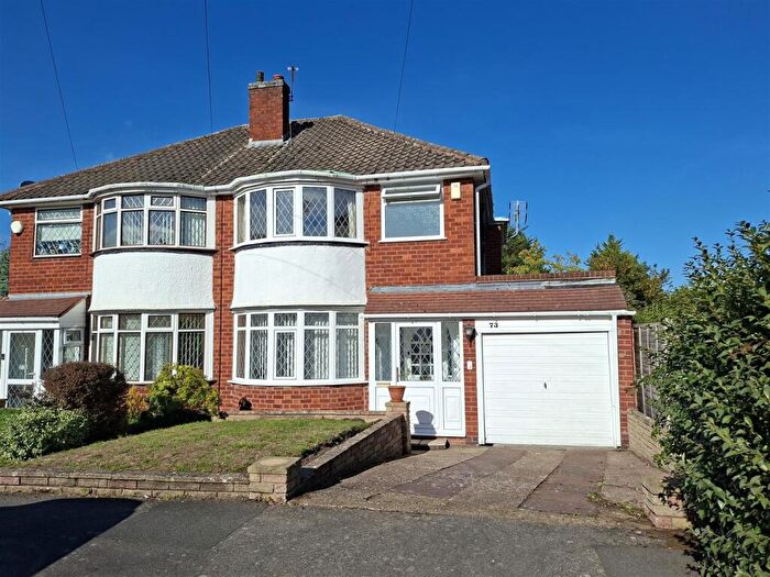 3 Bedroom Semi-Detached House For Sale In Jephson Drive, Yardley, Birmingham, B26