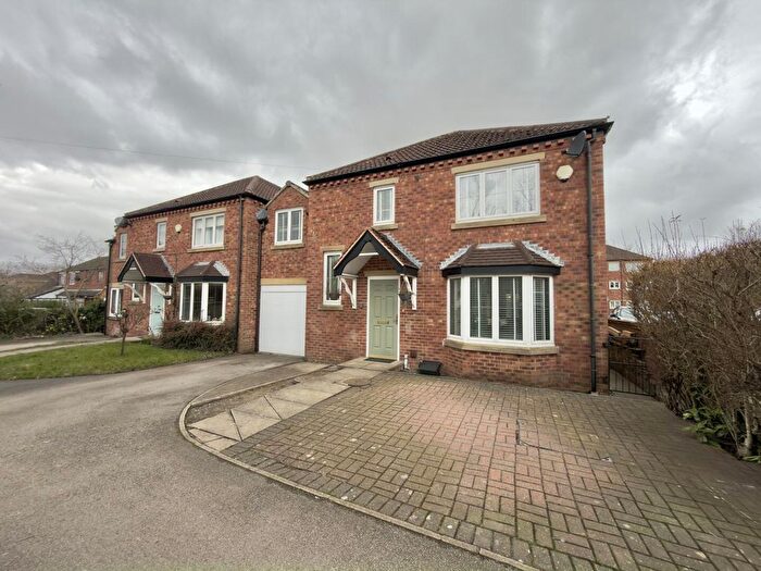 5 Bedroom Semi Detached House For Sale In Saxon Grange, Sherburn In Elmet, Leeds, LS25