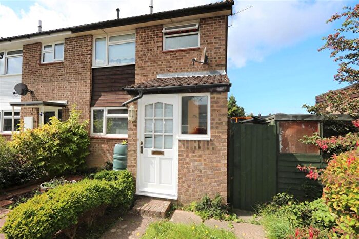 3 Bedroom House To Rent In Leamland Walk, Hailsham, BN27
