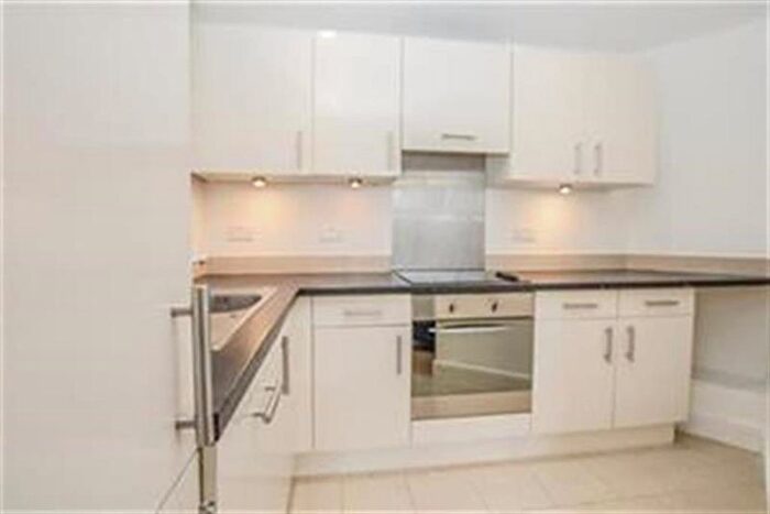 1 Bedroom Flat For Sale In Peaberry Court, Greyhound Hill, Hendon, NW4