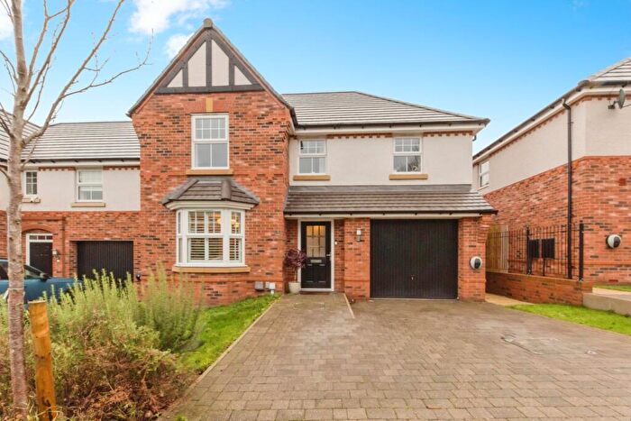 4 Bedroom Detached House For Sale In Lime Grove, Macclesfield, Cheshire, SK10