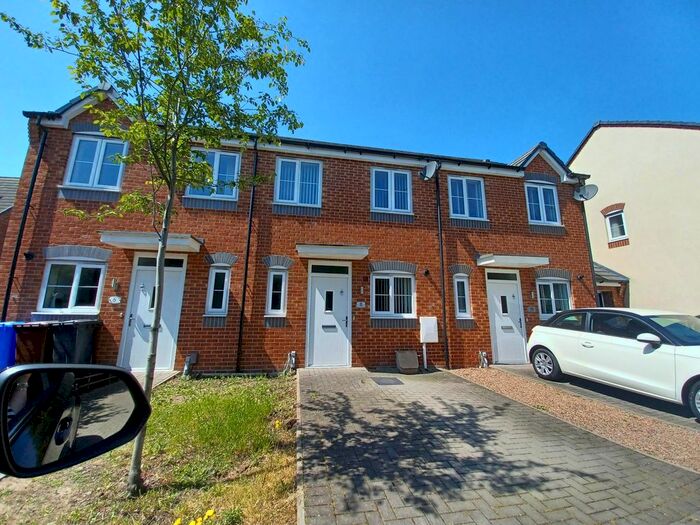 2 Bedroom Town House To Rent In Thorntree Lane, Branston, Burton-On-Trent, DE14