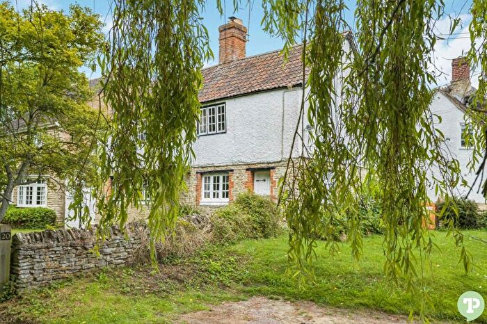 2 Bedroom Cottage For Sale In Wisteria Cottage, Garsington, OX44