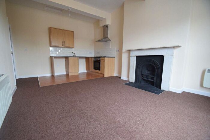 2 Bedroom Flat To Rent In High Street, Newport, TF10